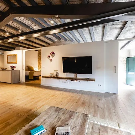 Apartman Bravissimo Placa Del Vi, Design Penthouse *