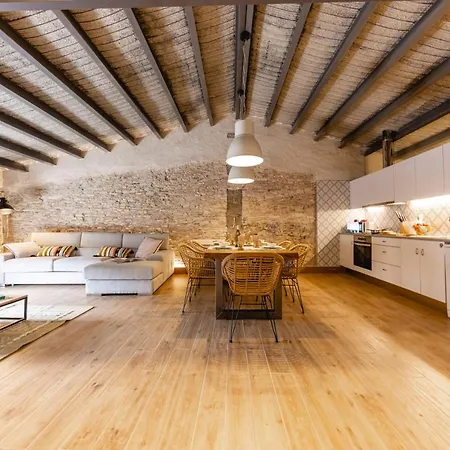 Apartman Bravissimo Placa Del Vi, Design Penthouse