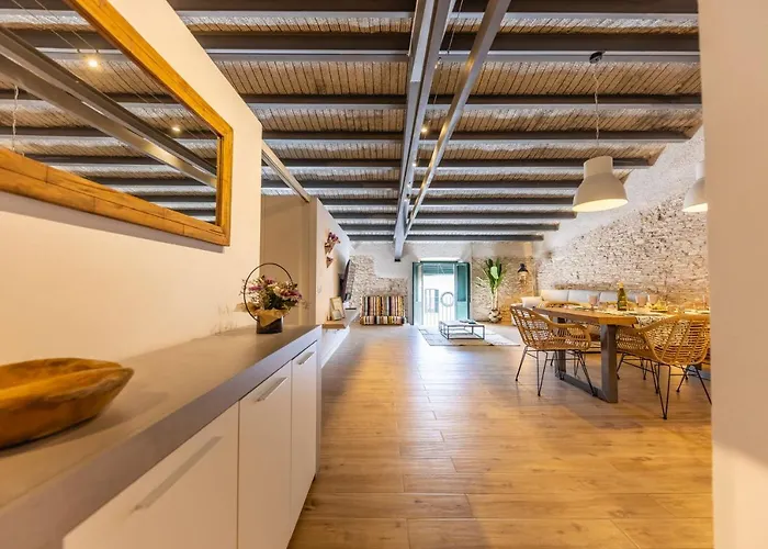 Bravissimo Placa Del Vi, Design Penthouse Lägenhet